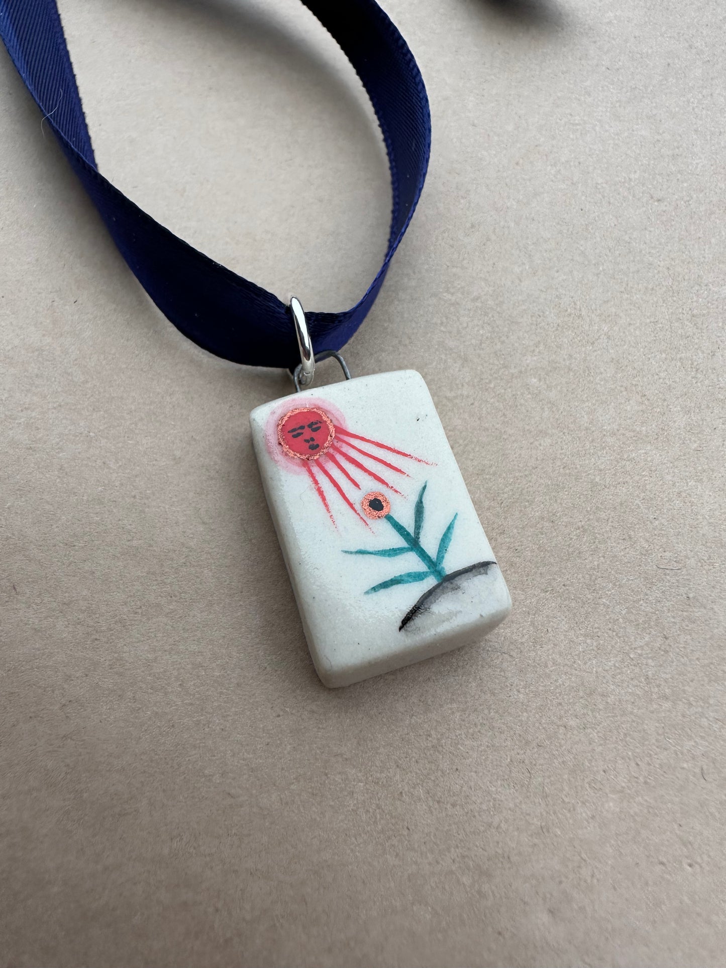 Bright Sun - Pendant