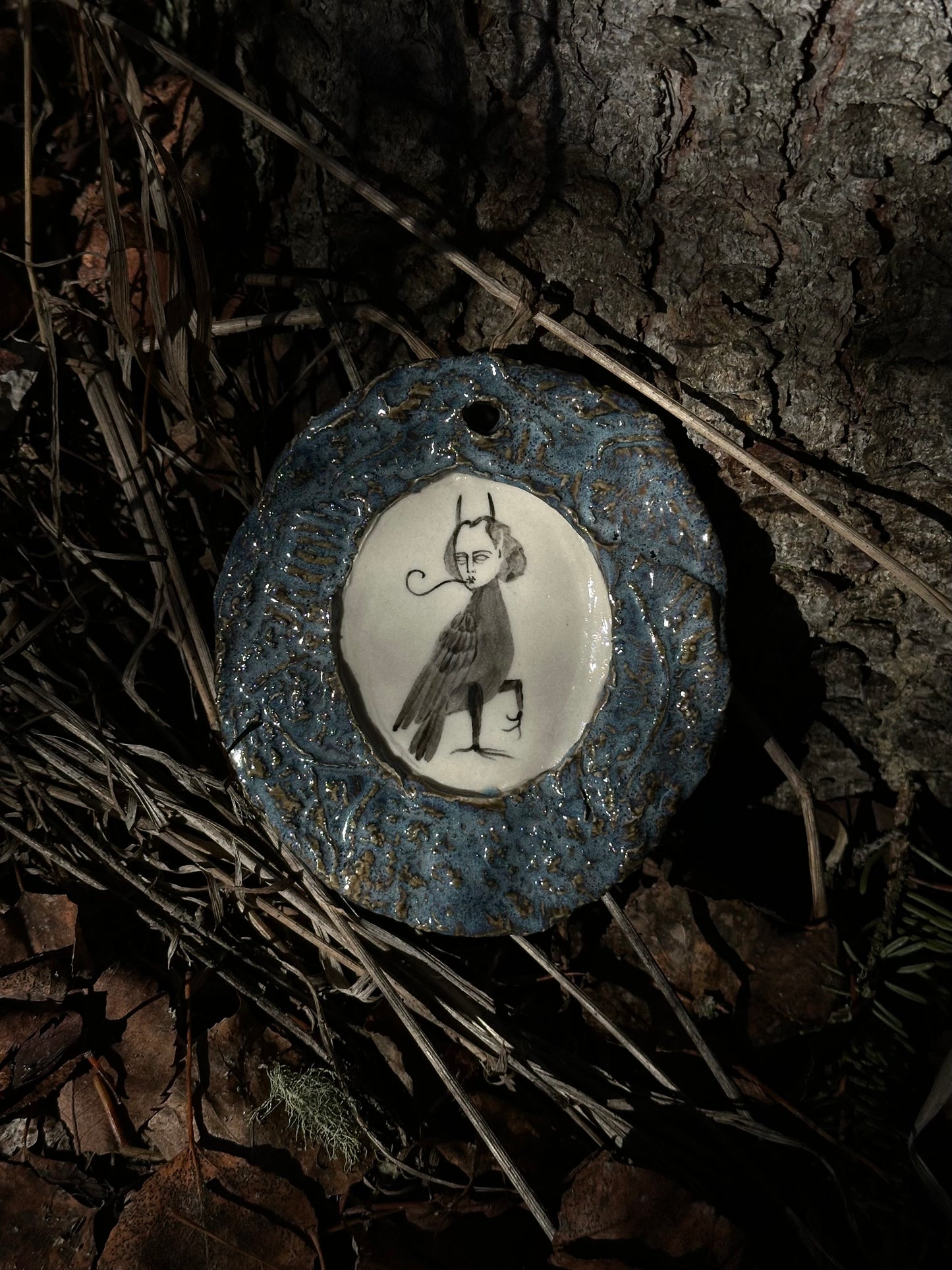 Talon Tongue - Ceramic Painting