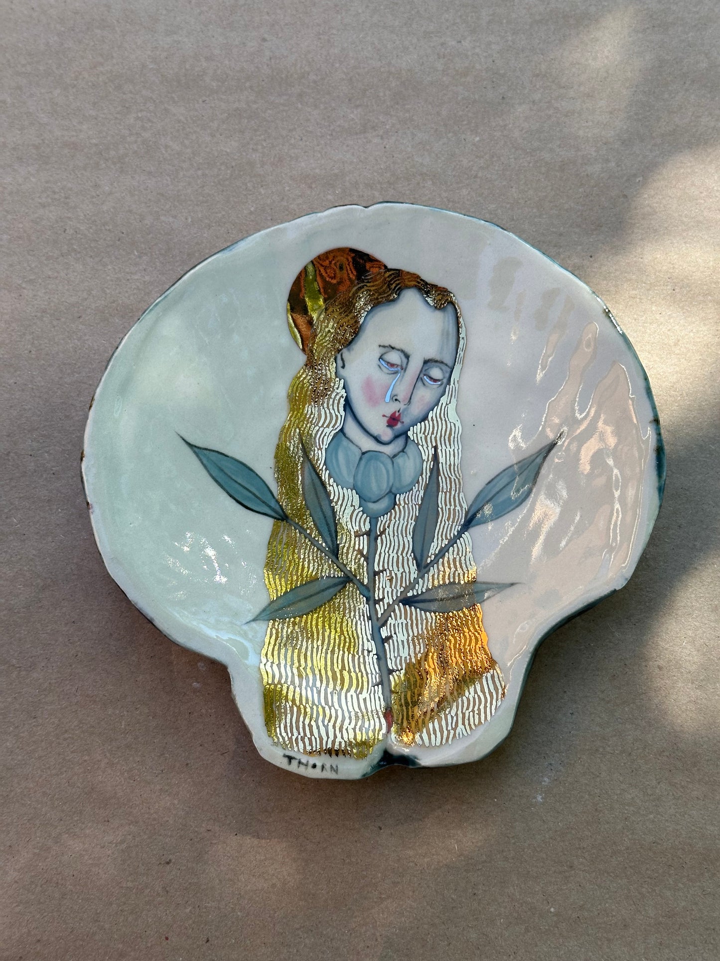 Flower Mother - Shell Plate