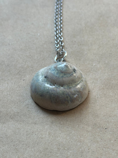 Wolf Shelter Shell - Necklace