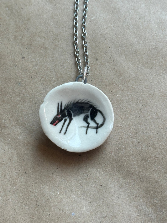 Wolf Shelter Shell - Necklace