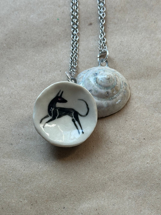 Wolf Shelter Shell - Necklace