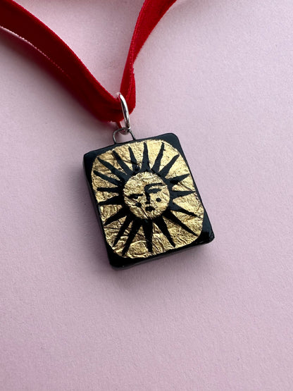 Bright Sun - Pendant