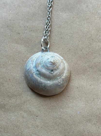 Wolf Shelter Shell - Necklace