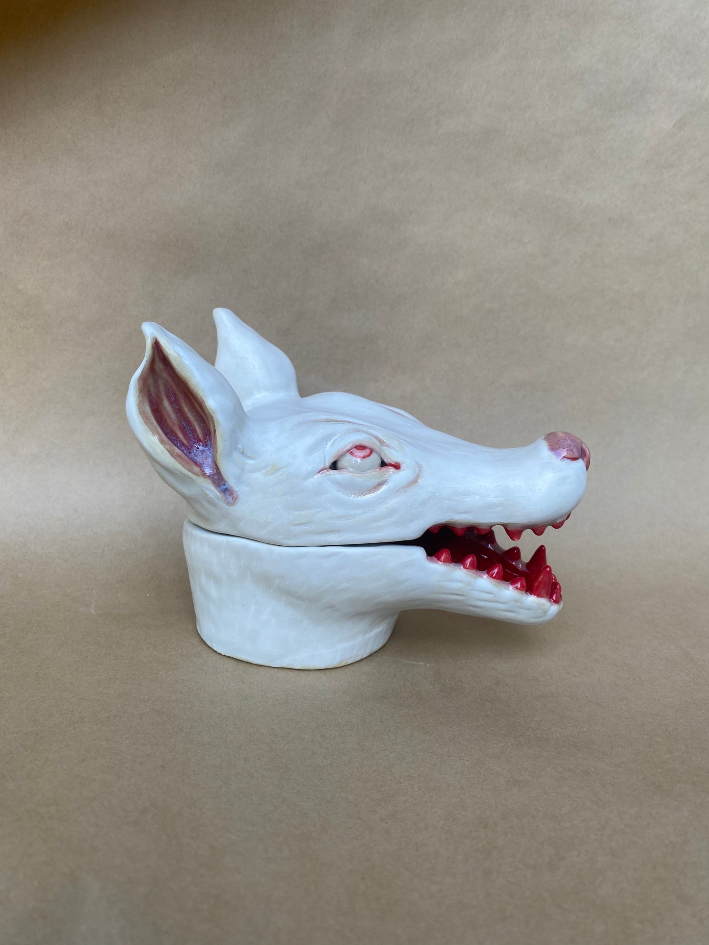 White wolf - Incense burner