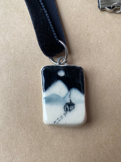 Cabin in the snow  - Charm necklace