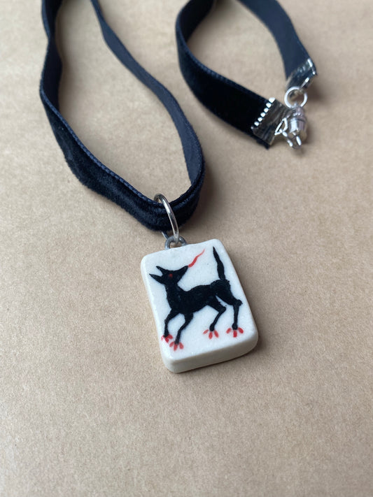 Clawed Wolf - Charm necklace